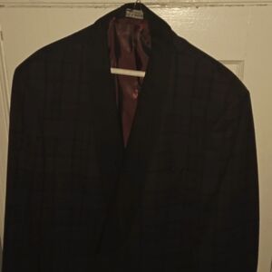 Jos A. Bank- 44Long- Maroon Tuxedo Jacket